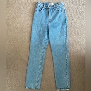 Abercrombie & Fitch The 90s Straight Ultra high rise. size 25/0r